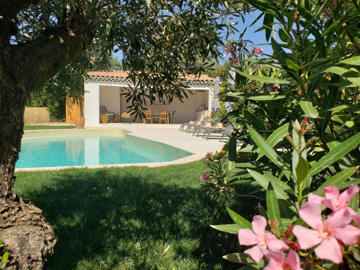 La Bastide D'Alix Bed & Breakfast Eguilles Exterior photo